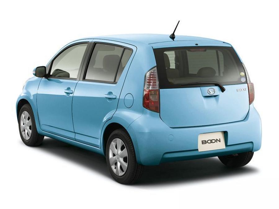  Daihatsu Boon 2004 года  (фото 2 из 3)
